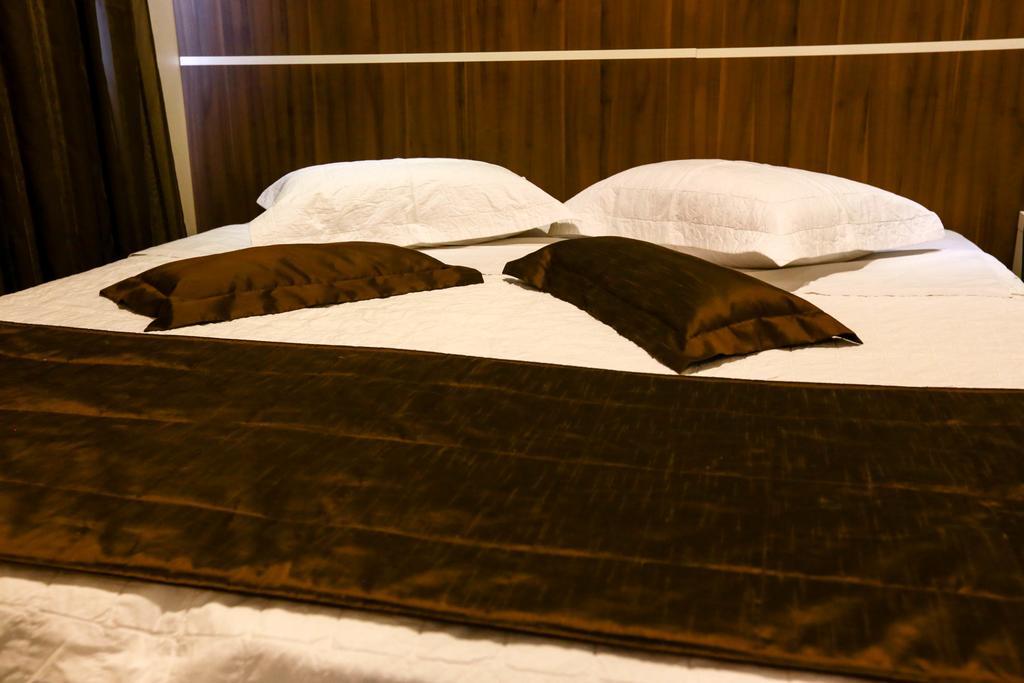 Hotel Emacite Flex Mafra Exteriör bild